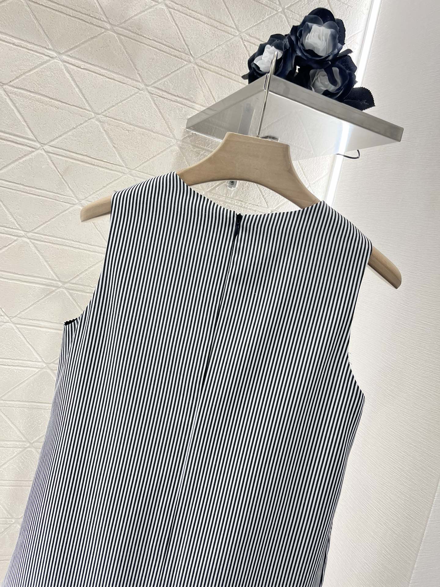 25SS Striped vest skirt