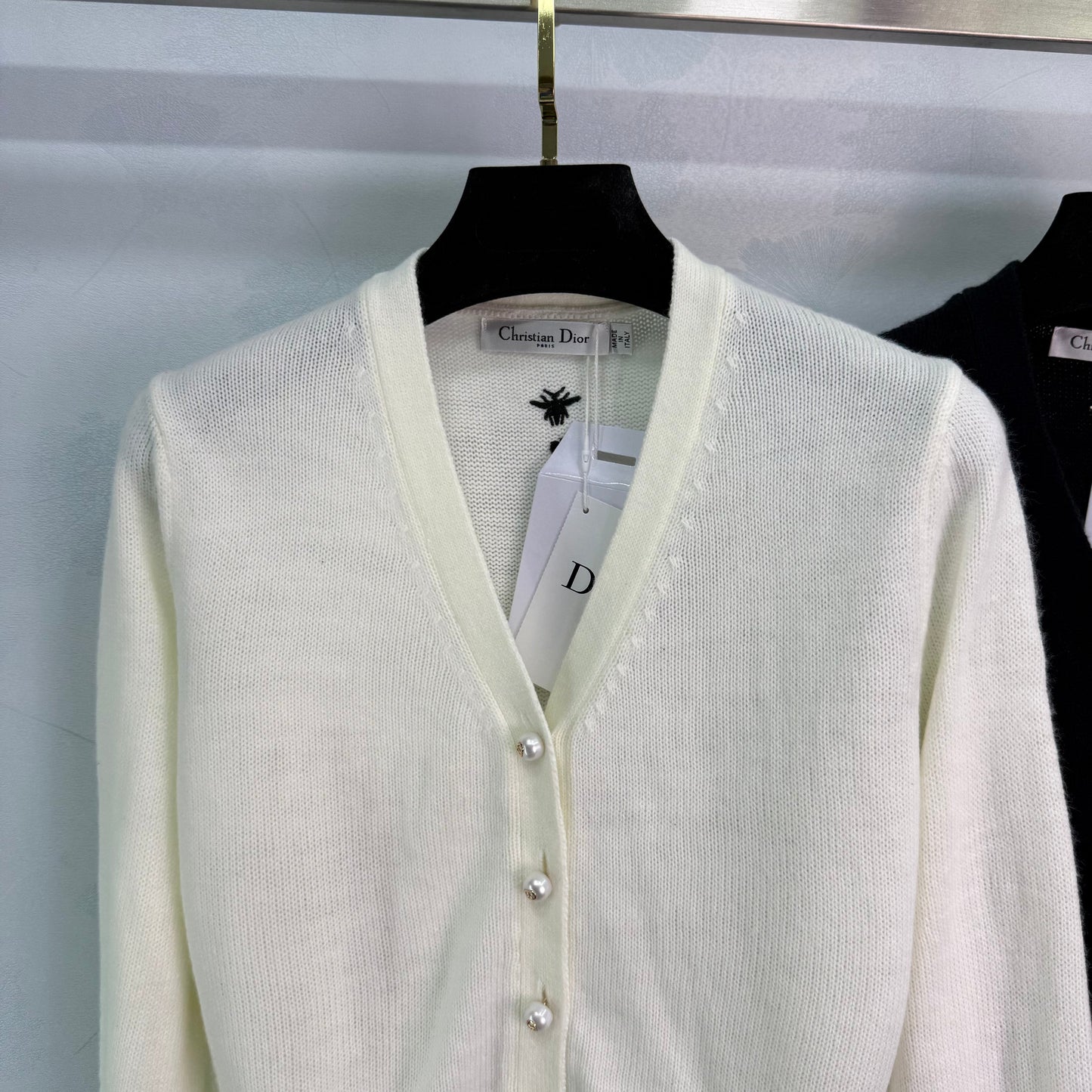 25 Cardigan