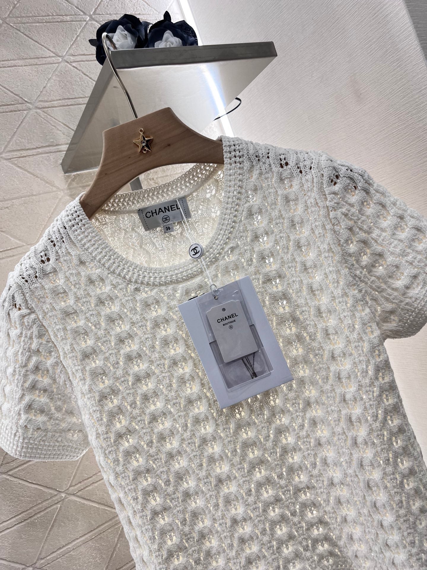 25 Hollow Woven Pattern Knit Top