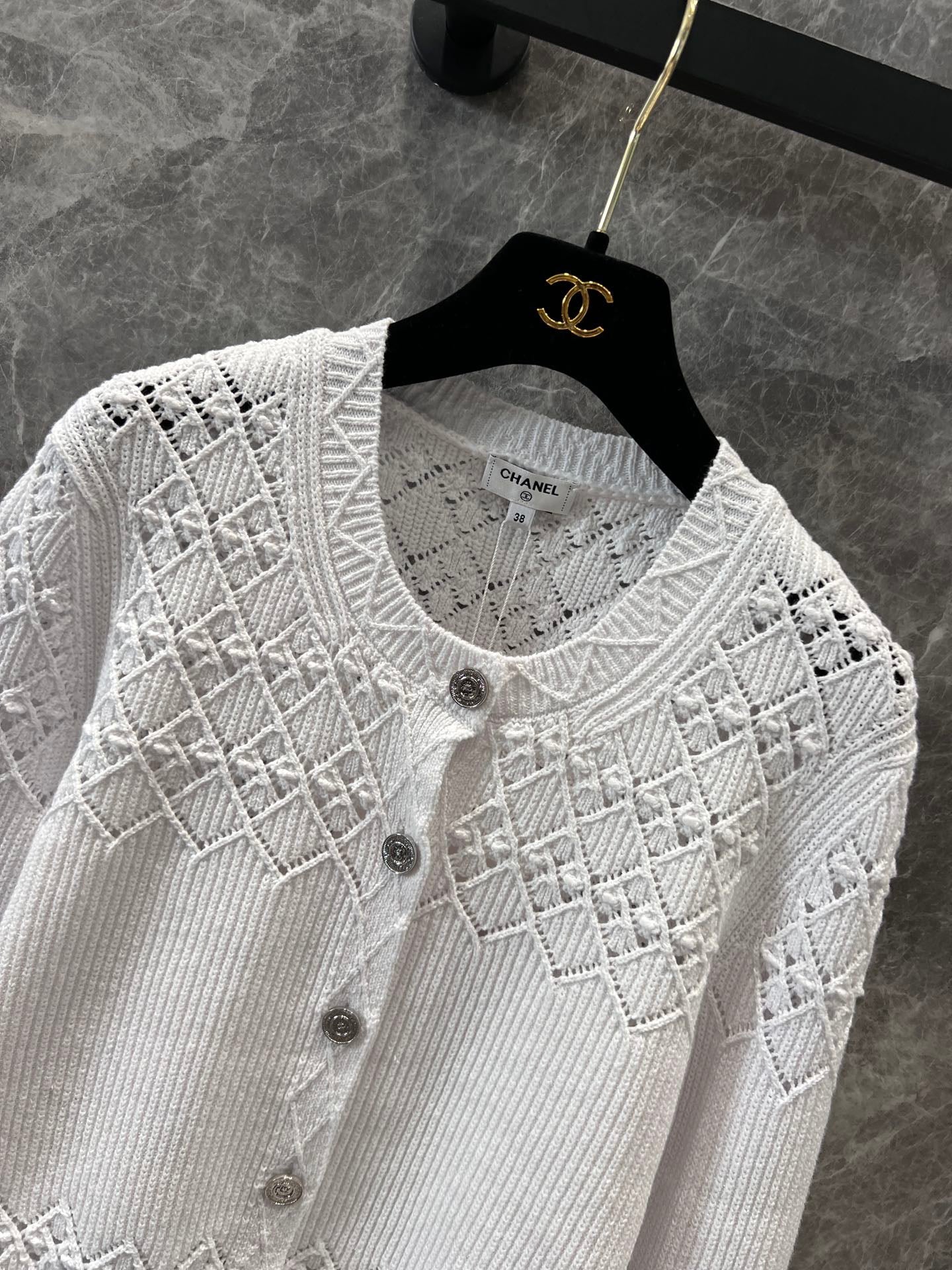 C 25 Early spring new diamond hollow crochet cardigan