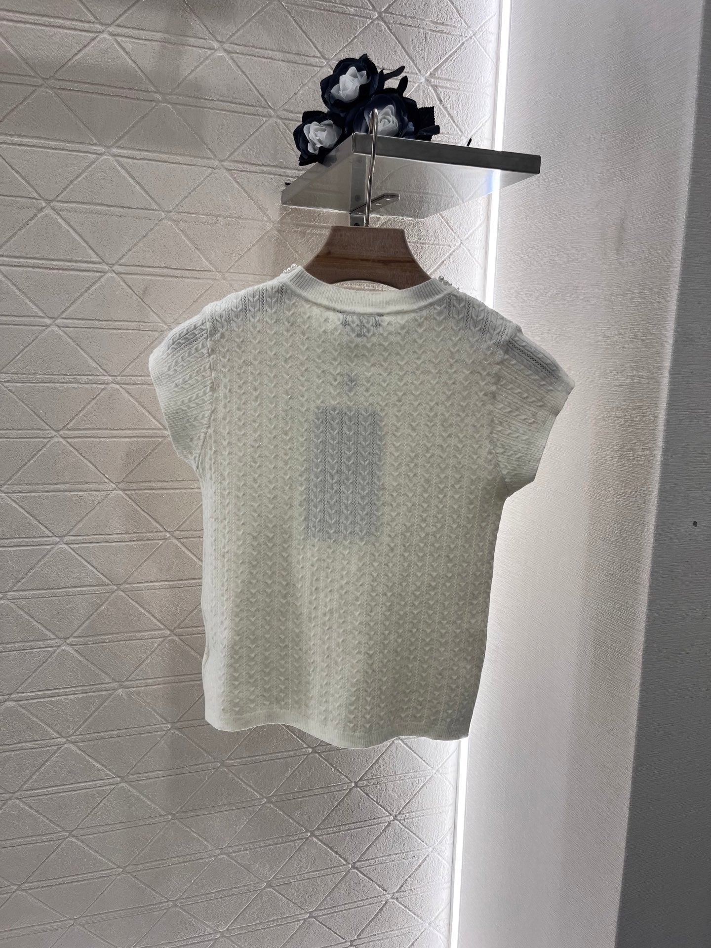 25 Pearl round neck knitted short sleeves