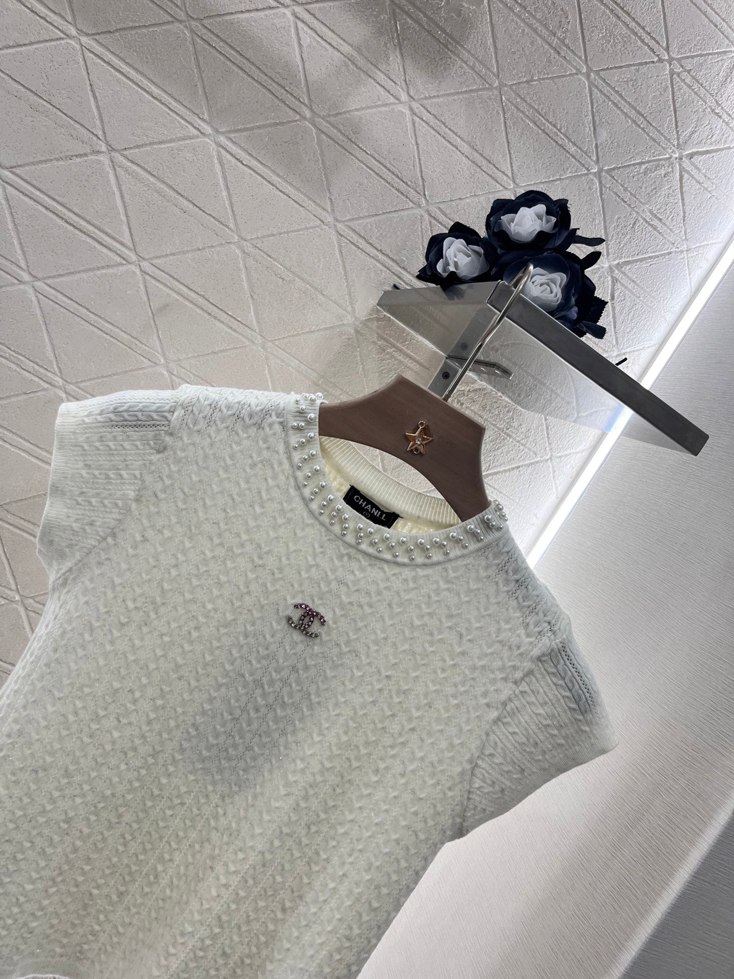 25 Pearl round neck knitted short sleeves