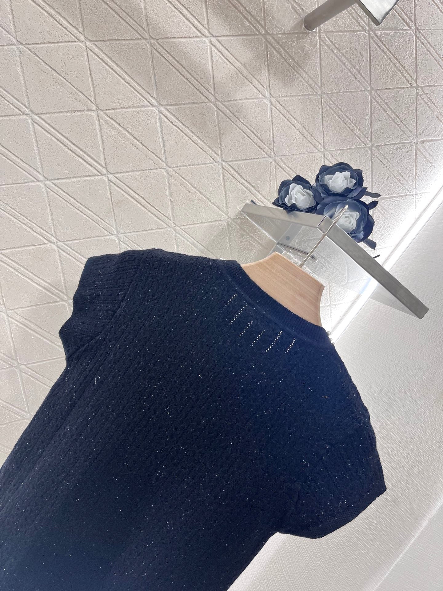 25 Pearl round neck knitted short sleeves