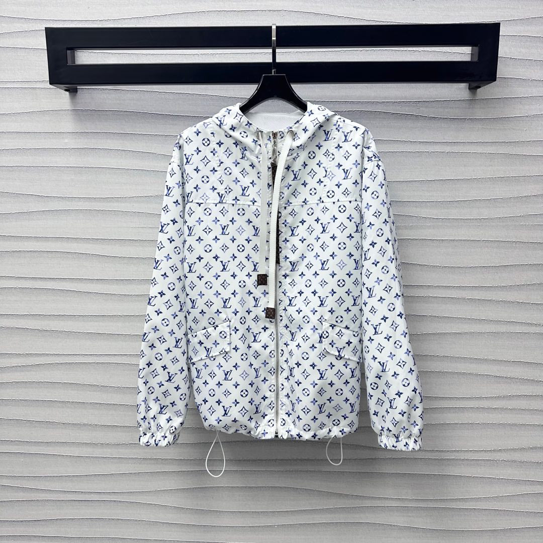 25 New Arrivals Hooded Printed Jacket