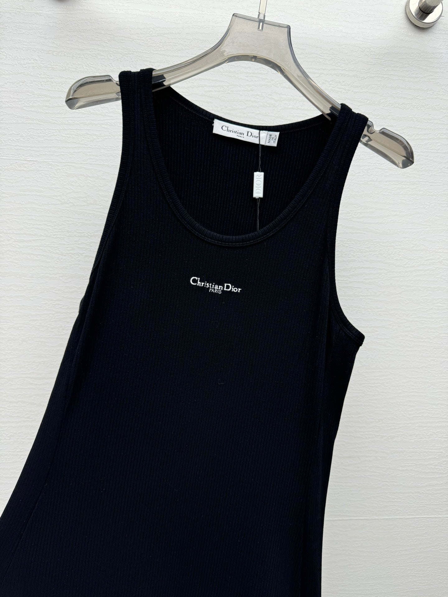 25 Spring and Summer New Micro Logo Embroidery Threaded Midi Dress