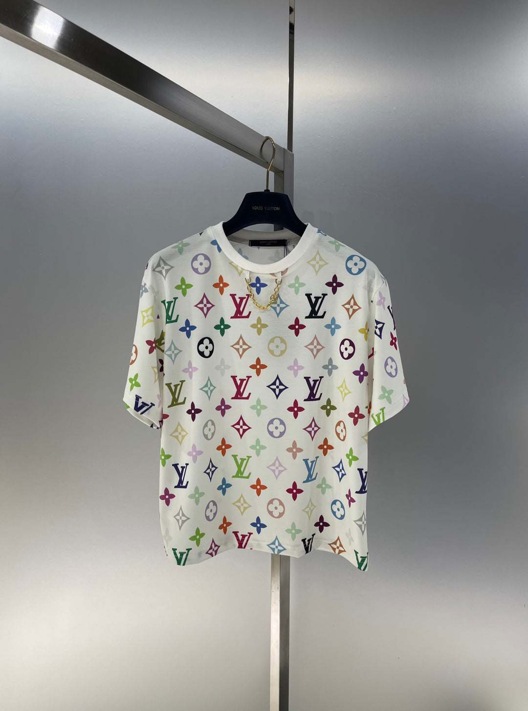 L 25 Colorful letter print chain round neck short sleeve T-shirt