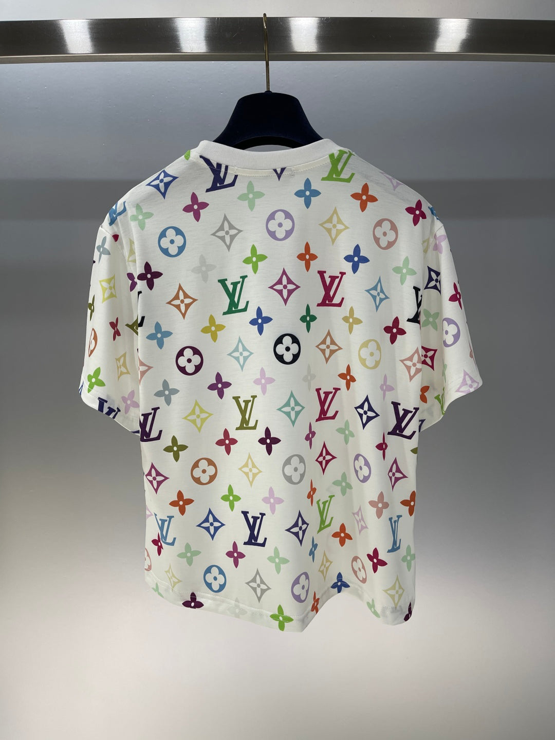 L 25 Colorful letter print chain round neck short sleeve T-shirt