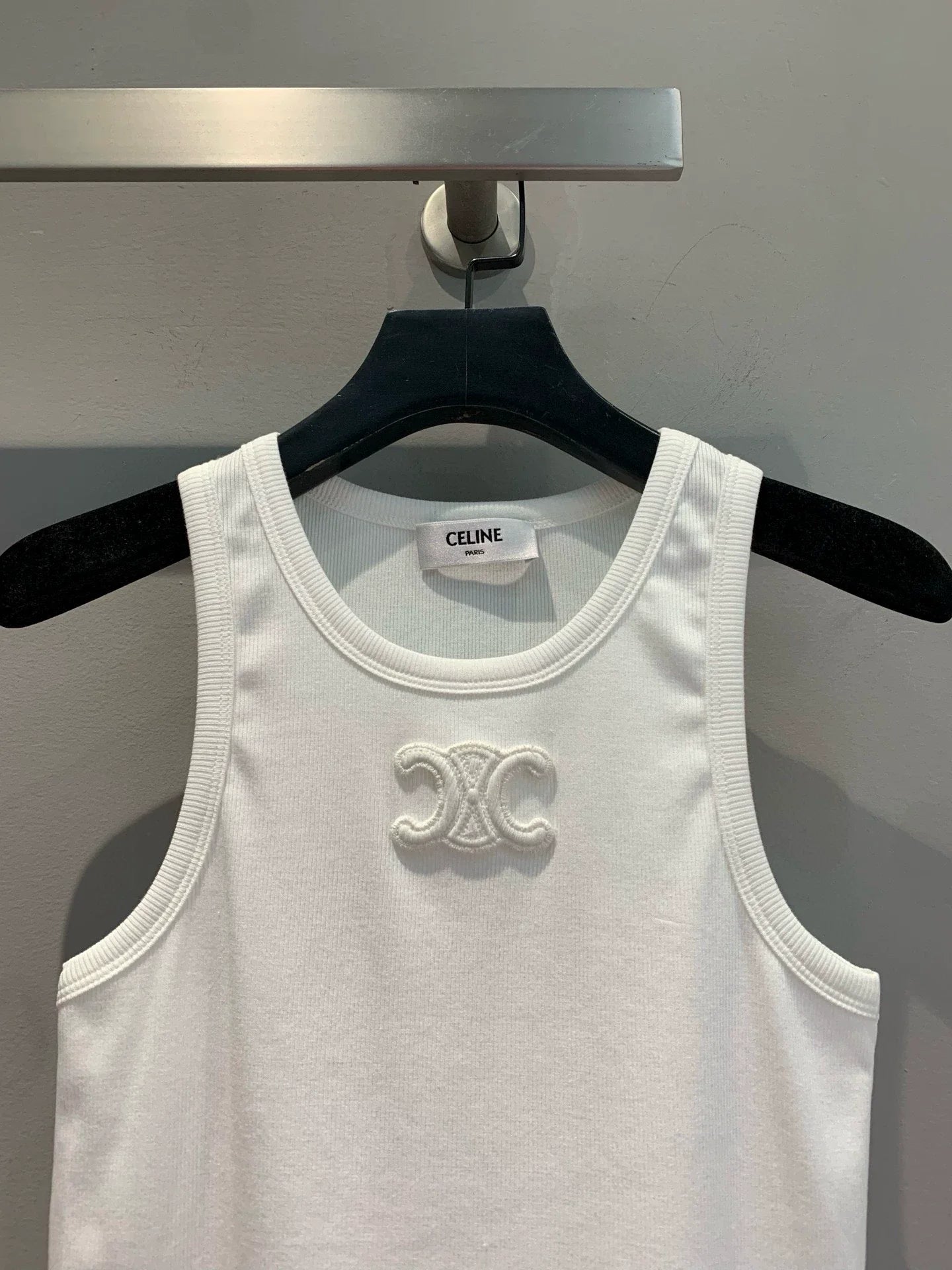 Ce 25 Spring/Summer New Triumph Vest