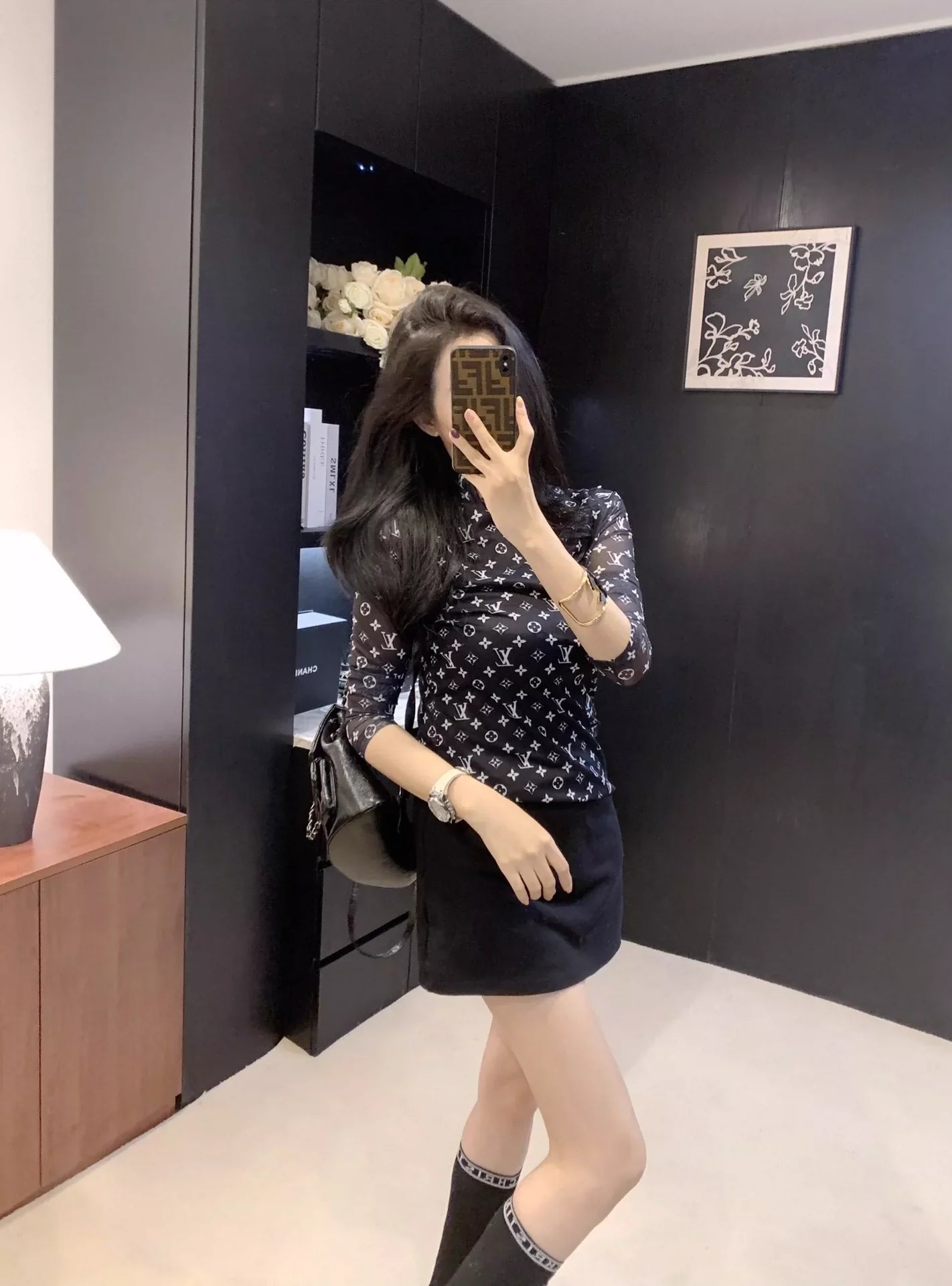 L 25 Early spring new mesh bottoming shirt