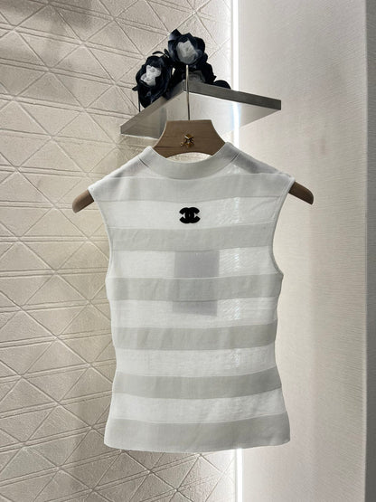 25SS Stand up collar spliced knit top