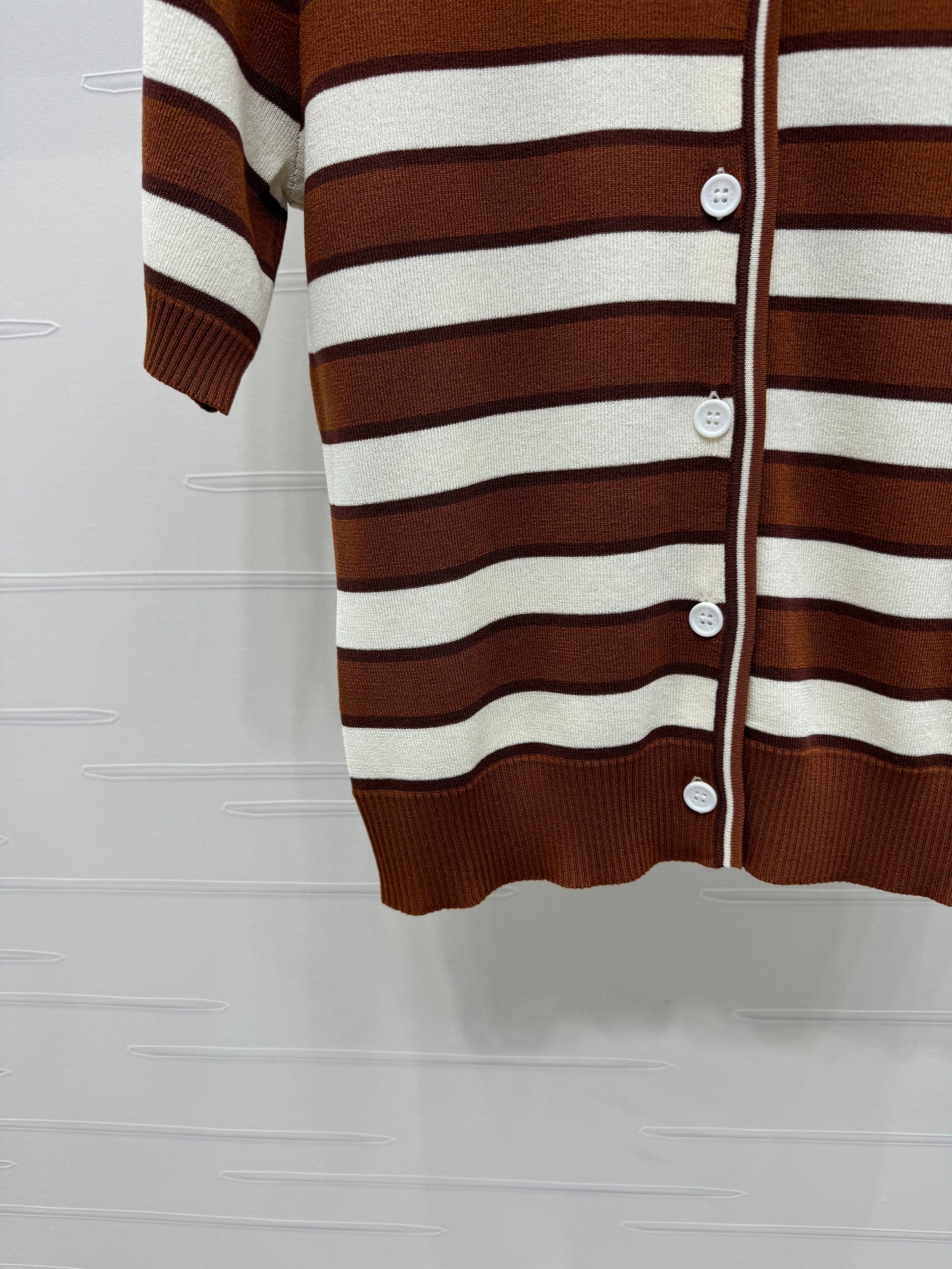 p 25 Lapel Striped Knit Short Sleeve Cardigan!