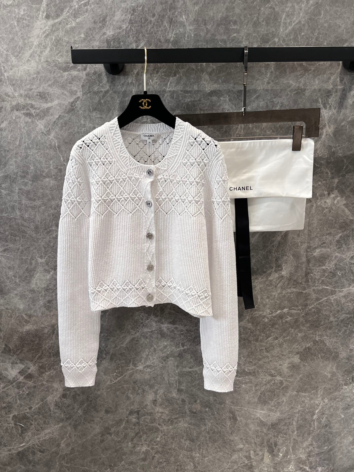 C 25 Early spring new diamond hollow crochet cardigan