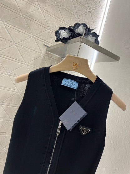 25SS New Arrival Zipper Knit Vest