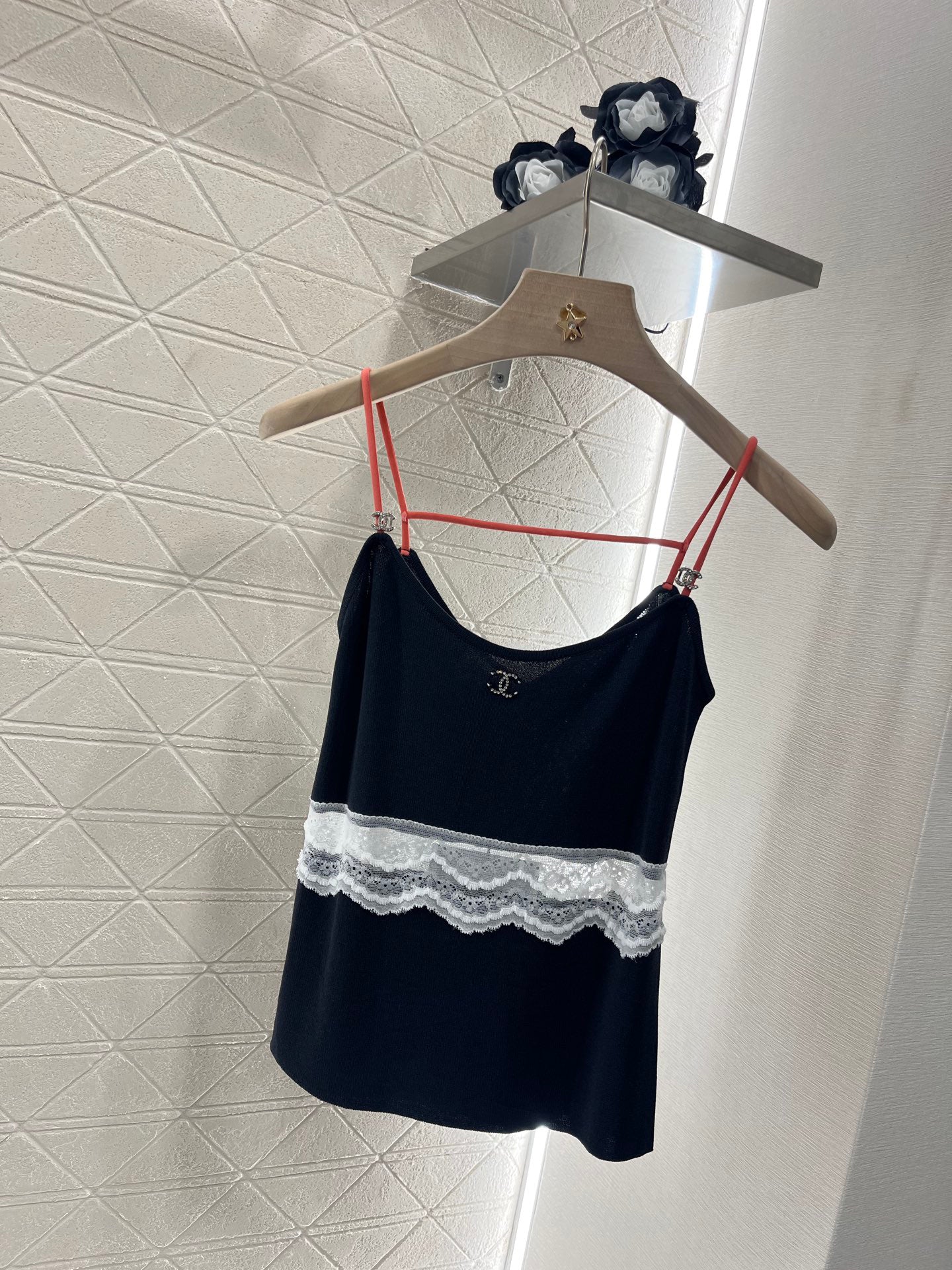 25SS Lace edge knitted suspender