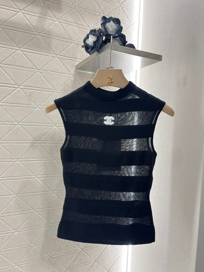 25SS Stand up collar spliced knit top