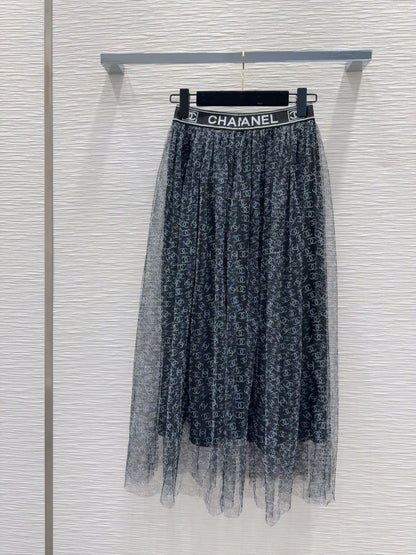 2025ss new small neckline white T-shirt + printed mesh skirt suit