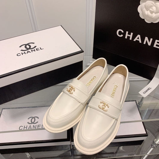 new double C buckle Mary Jane loafers