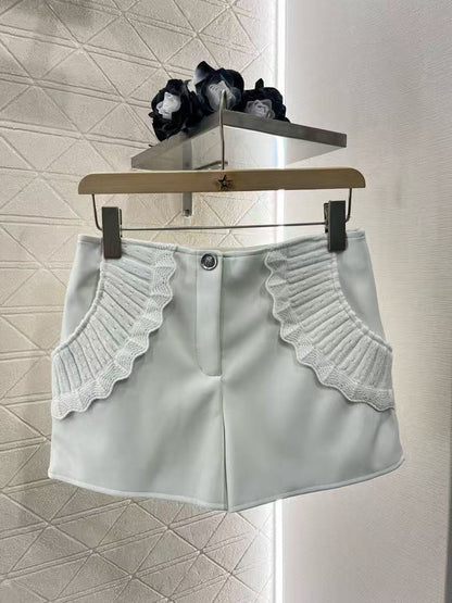 25 Retro leather shorts