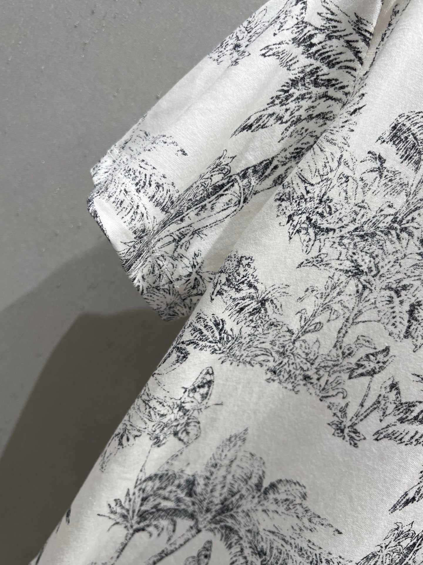 5Ss spring and summer new reactive print butterfly forest series round neck short sleeve T-shirt
