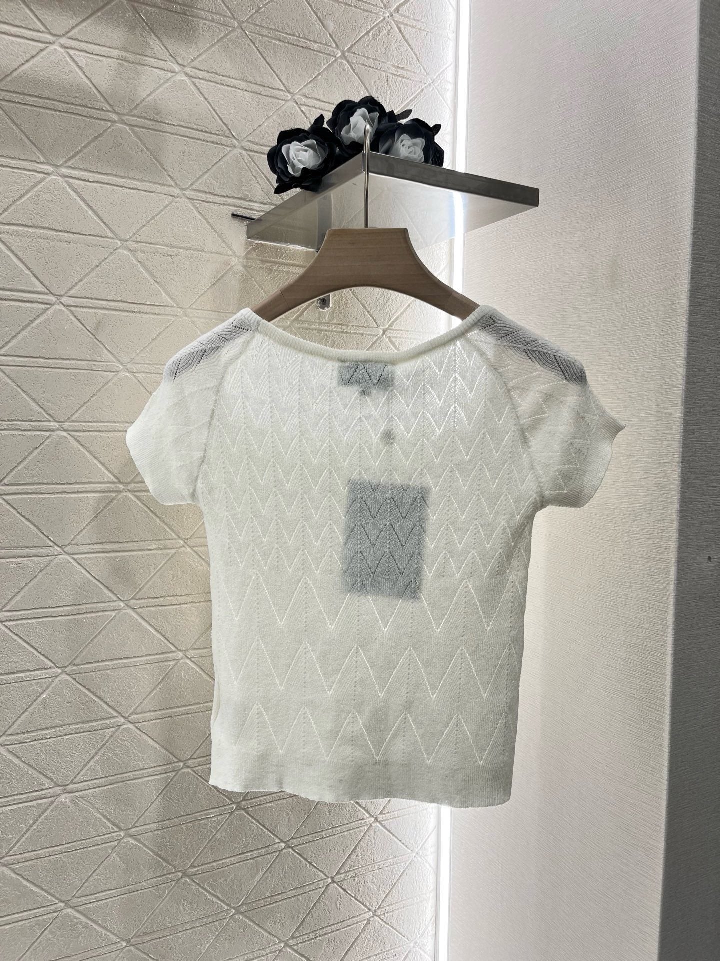 25 Spring and Summer New Wave Knitted Short Sleeve