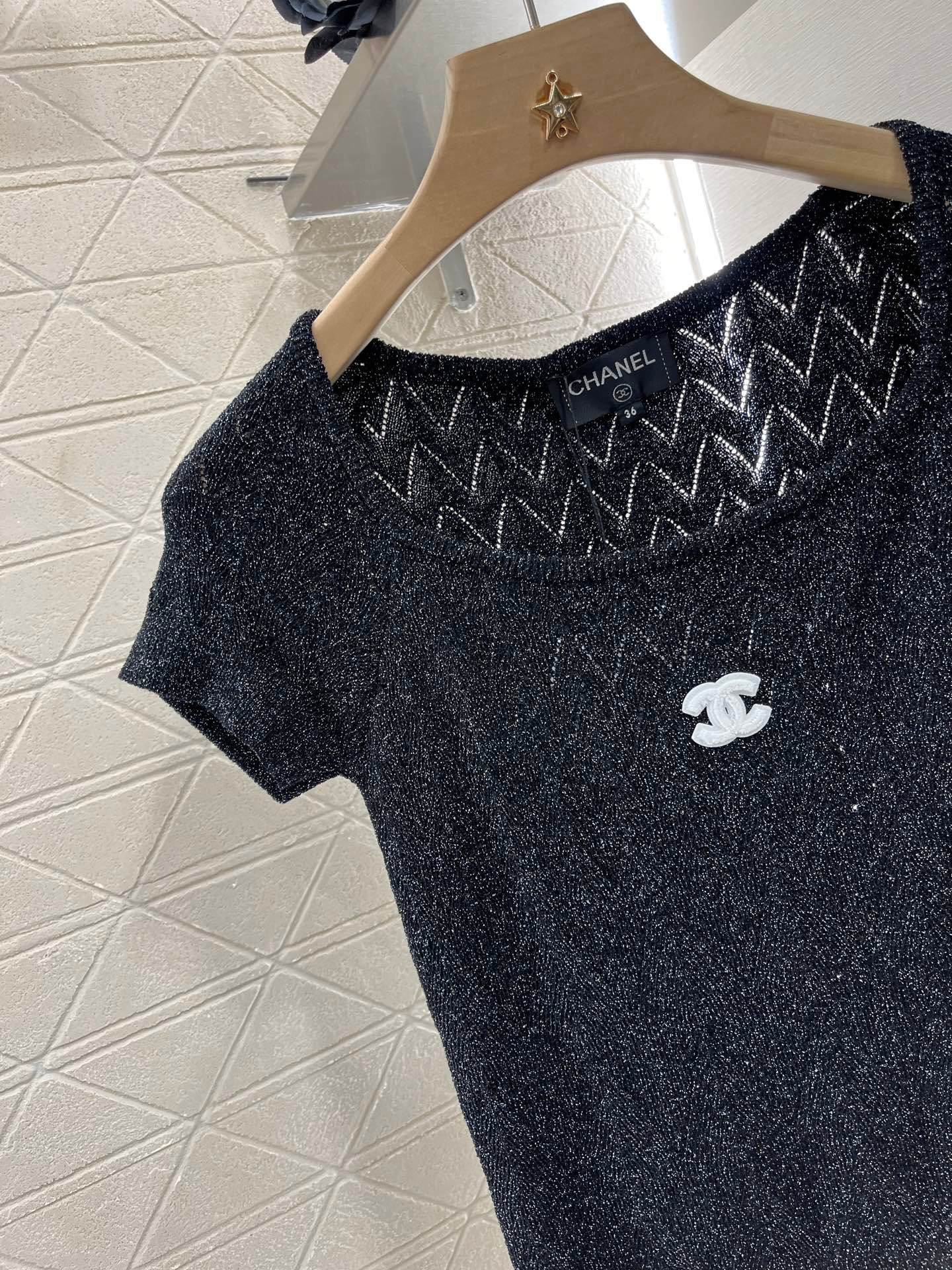 25 Spring and Summer New Wave Knitted Short Sleeve