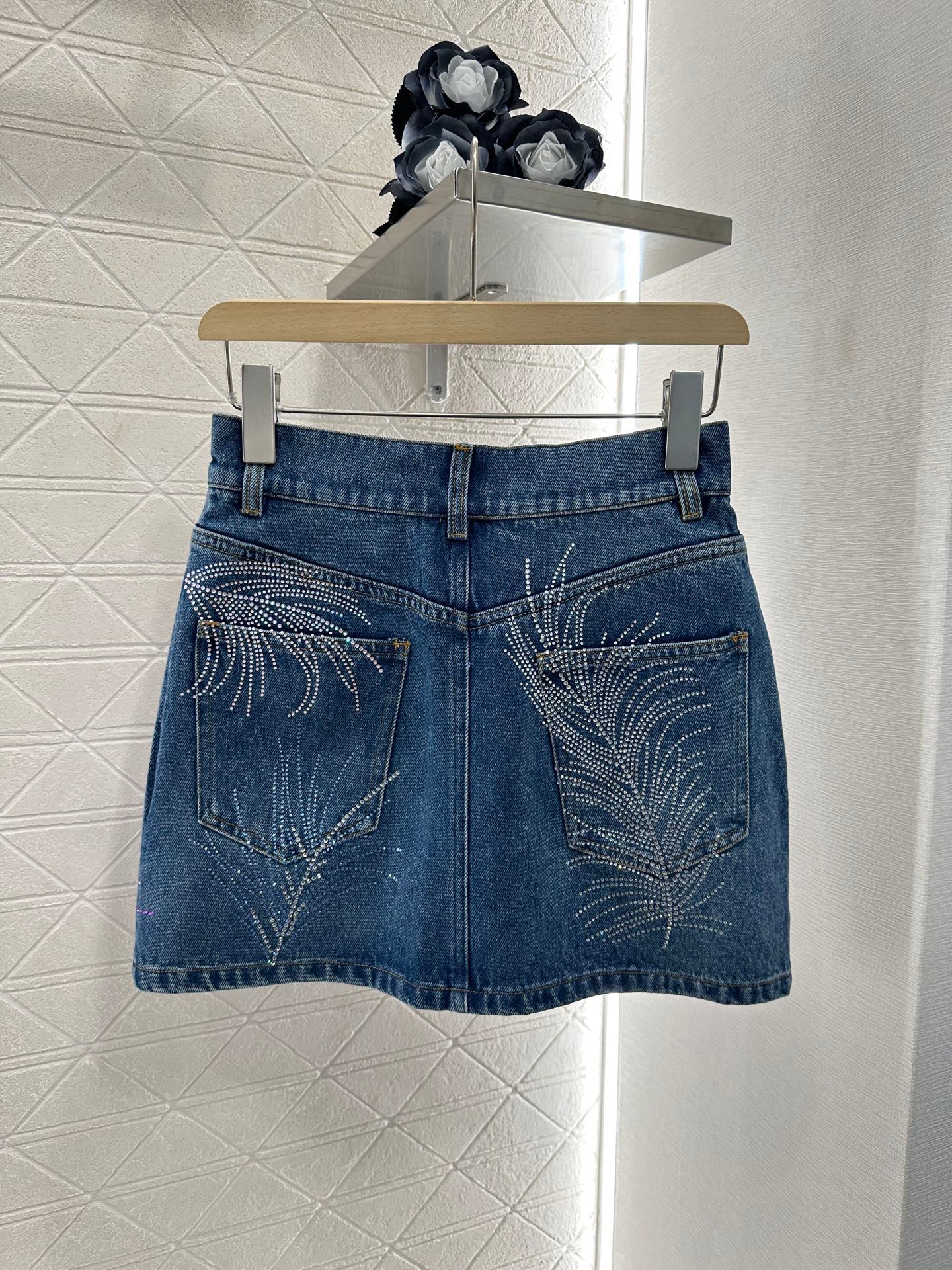 C 25 Feather Rhinestone Denim Skirt