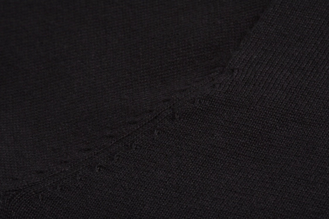 Thin long-sleeved sweater with jacquard letter logo